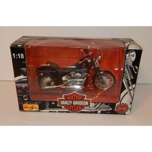 Maisto Harley Davidson 1997 FXSTSB Bad Boy 1:18 New In Box